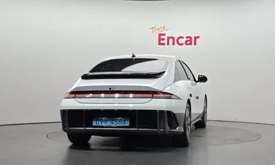 Hyundai Ioniq6 2023, 52969 км, за 19535.06 USD