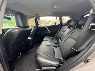 Toyota RAV4 2019, 80000 км, за 11021.22 USD - фото 6