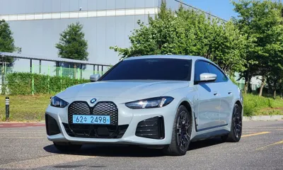 BMW i4 · 2025 год
