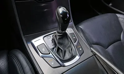 Hyundai Grandeur 2016, 101092 км, за 5880.41 USD - фото 9