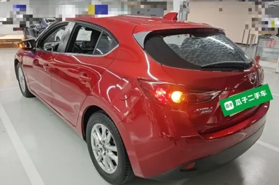 Mazda Mazda 3 Axela 2016, 88400 км, за 7338 USD