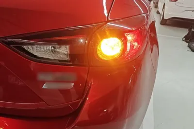 Mazda Mazda 3 Axela 2016, 88400 км, за 7338 USD - фото 9