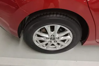 Mazda Mazda 3 Axela 2016, 88400 км, за 7338 USD - фото 11