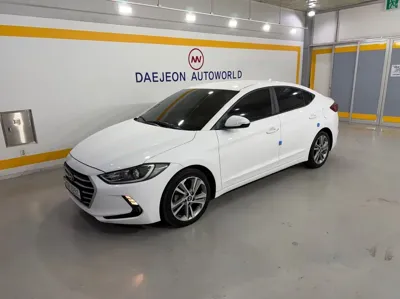 Hyundai Avante 2017, 148282 км, за 5276.88 USD