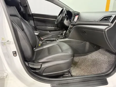 Hyundai Avante 2017, 148282 км, за 5276.88 USD - фото 11