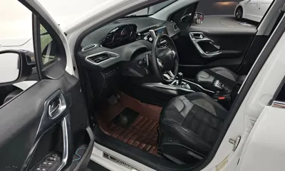 Peugeot 2008 2015, 116324 км, за 2775.02 USD - фото 11