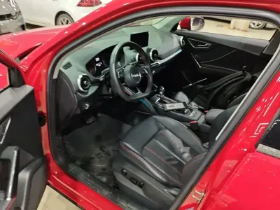 Audi Q2L 2023, 16600 км, за 18241.01 USD