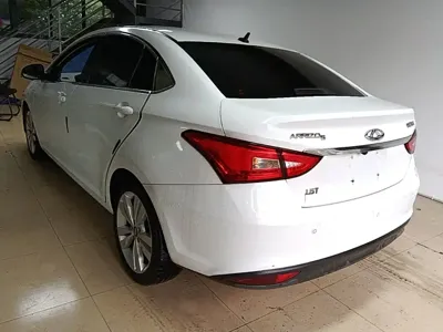 Chery Arrizo 5 2017, 85100 км, за 2780.24 USD