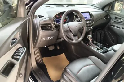 Chevrolet Equinox 2021, 60800 км, за 14647 USD - фото 19