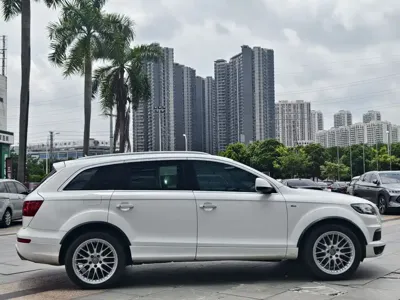 Audi Q7 2012, 150000 км, за 5519.47 USD