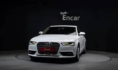 Audi A4 2015, 54480 км, за 6371.52 USD