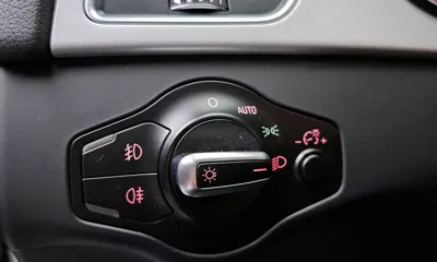 Audi A4 2015, 54480 км, за 6371.52 USD - фото 17