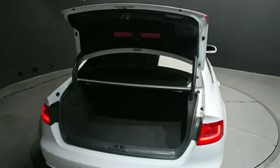 Audi A4 2015, 54480 км, за 6371.52 USD - фото 20