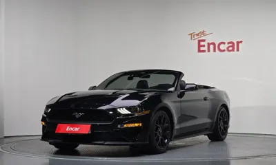 Ford Mustang · 2022 год