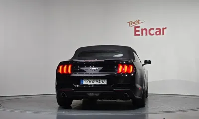 Ford Mustang 2022, 45364 км, за 18867.53 USD