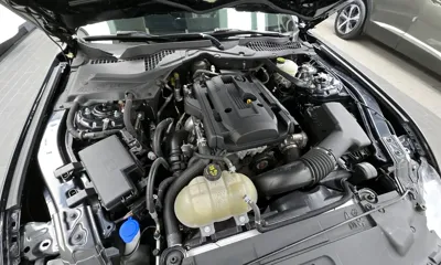 Ford Mustang 2022, 45364 км, за 18867.53 USD - фото 6