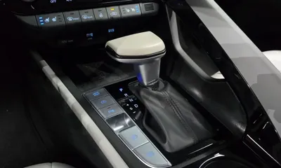 Hyundai Avante 2021, 32285 км, за 12964.18 USD - фото 9
