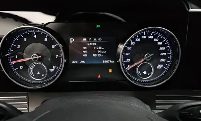 Hyundai Grandeur 2020, 81076 км, за 12678.91 USD - фото 8