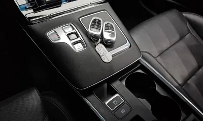 Hyundai Grandeur 2020, 81076 км, за 12678.91 USD - фото 9