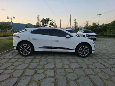Jaguar I-Pace 2020, 53000 км, за 26346.63 USD - фото 15