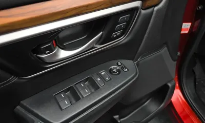 Honda CR-V 2019, 92770 км, за 15622.95 USD - фото 17