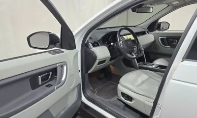 Land Rover Discovery Sport 2018, 93120 км, за 7159.74 USD - фото 10