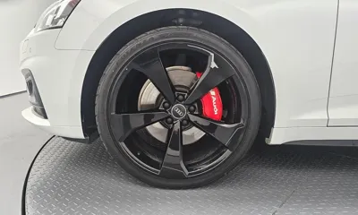 Audi A5 2019, 60093 км, за 13778.39 USD