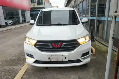 Wuling Hongguang 2019, 66200 км, за 5445 USD