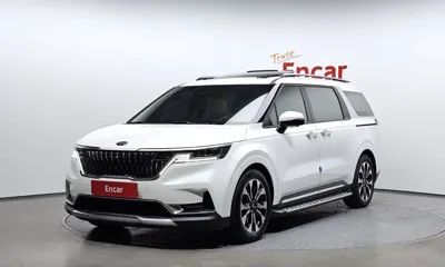 Kia Canival · 2021 год