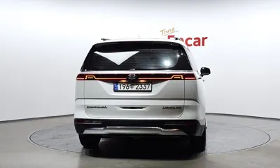 Kia Canival 2021, 80160 км, за 17716.95 USD