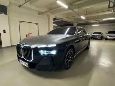 BMW 7-Series · 2024 год