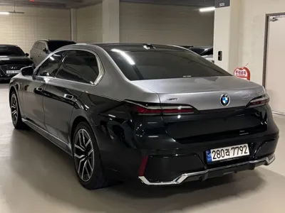 BMW 7-Series 2024, 30000 км, за 67392.55 USD - фото 8