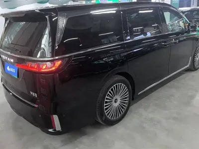 Voyah Dreamer 2024, 60000 км, за 34794.3 USD