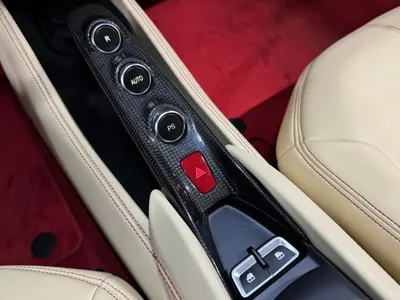 Ferrari F8 2023, 14000 км, за 259563.07 USD - фото 9