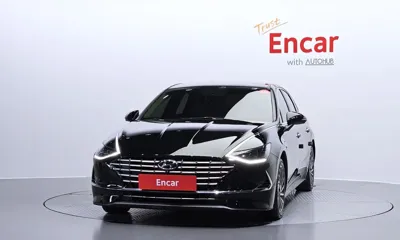 Hyundai Sonata 2020, 62398 км, за 13058.32 USD