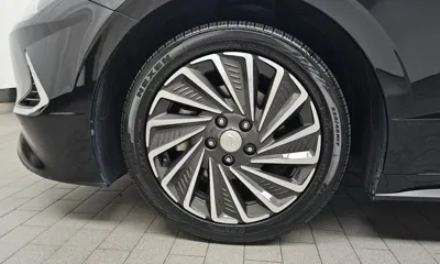 Hyundai Sonata 2020, 62398 км, за 13058.32 USD
