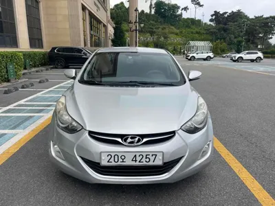 Hyundai Avante 2011, 110895 км, за 2923.75 USD