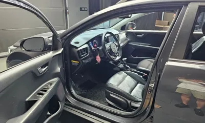 Kia Stonic 2018, 99063 км, за 5748.26 USD - фото 11