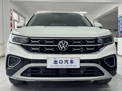 Volkswagen Tayron 2023, 33000 км, за 23446.9 USD