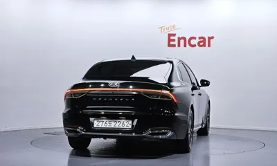 Hyundai Grandeur 2020, 40759 км, за 14212.07 USD