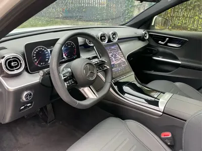 Mercedes-Benz C-Class 2022, 45000 км, за 24355.74 USD