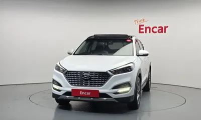 Hyundai Tucson 2018, 49451 км, за 10744.28 USD