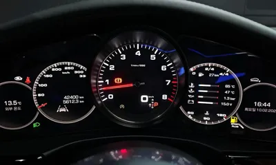 Porsche Panamera 2018, 42400 км, за 50875.45 USD - фото 8