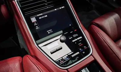 Porsche Panamera 2018, 42400 км, за 50875.45 USD - фото 17
