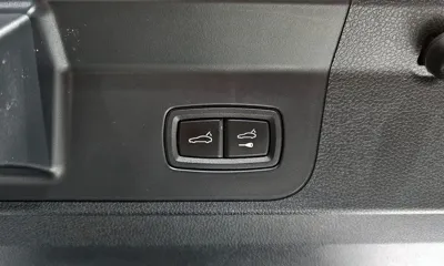 Porsche Panamera 2018, 42400 км, за 50875.45 USD - фото 18