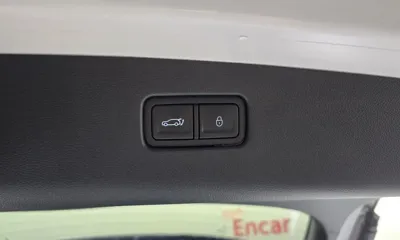 Genesis GV70 2024, 48401 км, за 25863.2 USD - фото 30