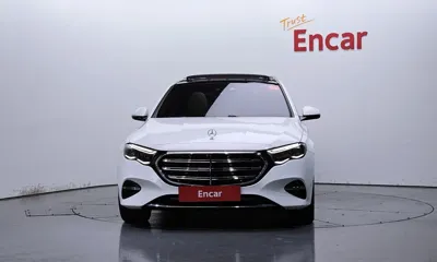 Mercedes-Benz E-Class 2024, 11886 км, за 48331.56 USD