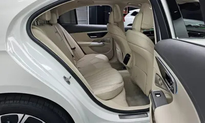 Mercedes-Benz E-Class 2024, 11886 км, за 48331.56 USD - фото 12