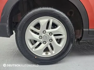 Hyundai Venue 2020, 53568 км, за 8526.98 USD