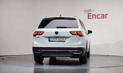 Volkswagen Tiguan 2023, 37367 км, за 18314.3 USD
